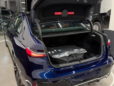 2026 بي ام دبليو الفئة السابعة 735أي