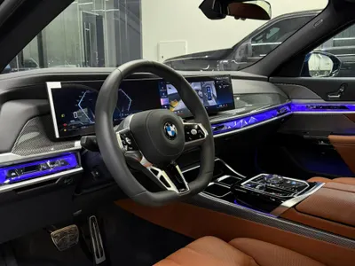 2026 بي ام دبليو الفئة السابعة 735أي