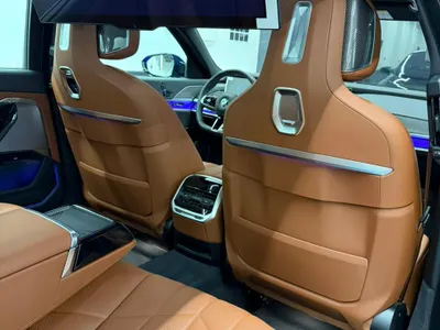 2026 بي ام دبليو الفئة السابعة 735أي