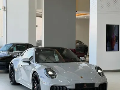 2025 بورش 911 كاريرا 4 جي تي اس