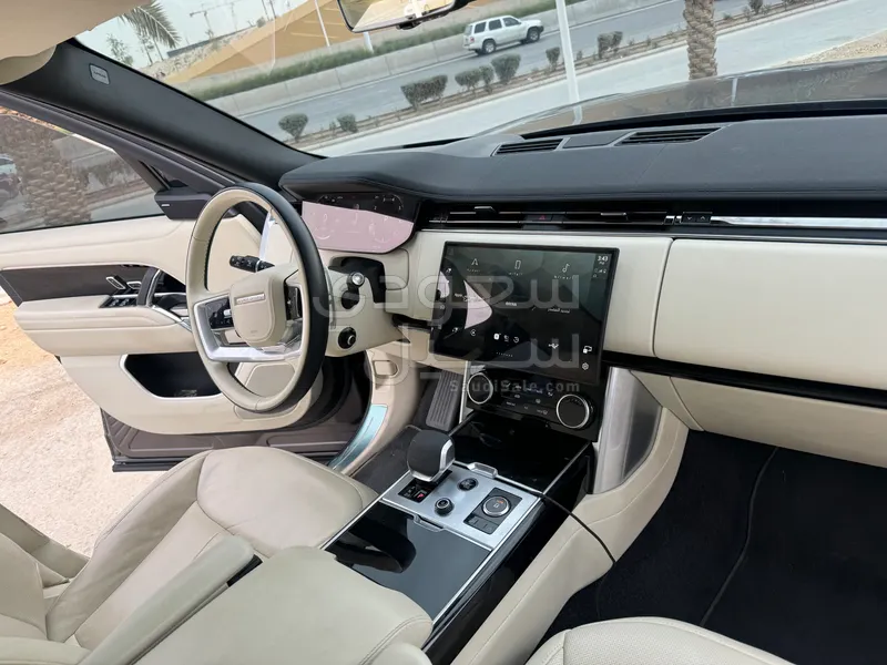 2023 لاند روفر رينج روفر اتش اس اي