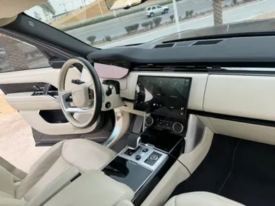 2023 لاند روفر رينج روفر اتش اس اي