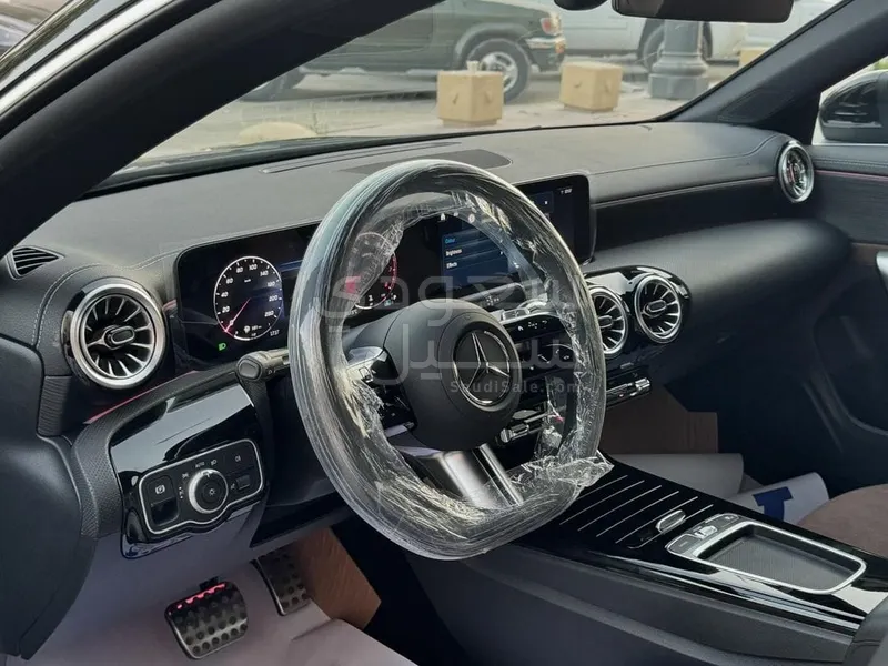 2026 مرسيدس - بنز سي إل أي 200