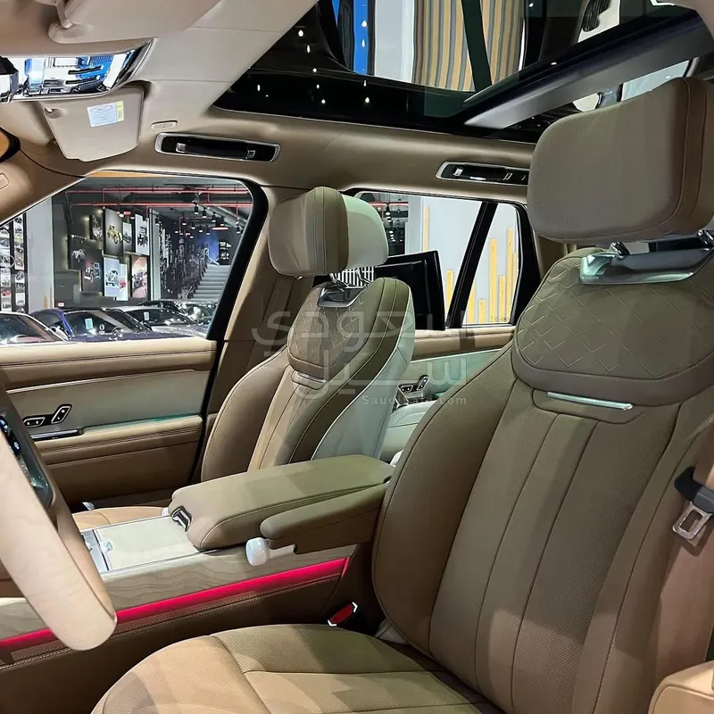 2023 لاند روفر رينج روفر اس في اوتوبيوغرافي