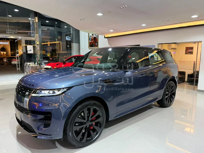 2026 Land Rover Range Rover Sport R-DYNAMIC SE