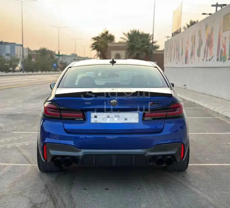 2018 بي ام دبليو الفئة ام إم 5