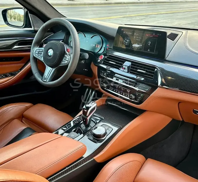 2018 بي ام دبليو الفئة ام إم 5