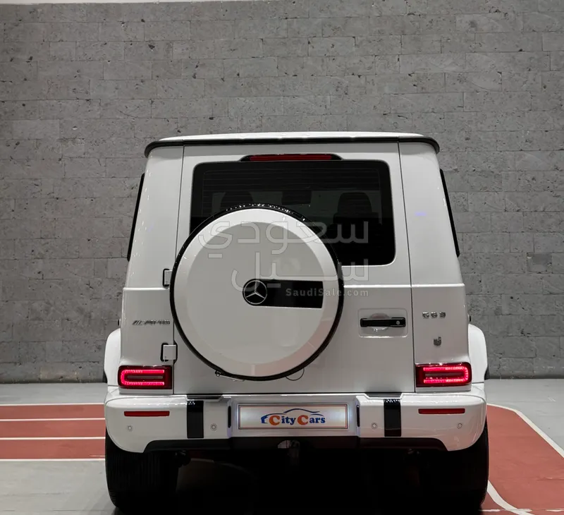 2022 مرسيدس - بنز جي 63