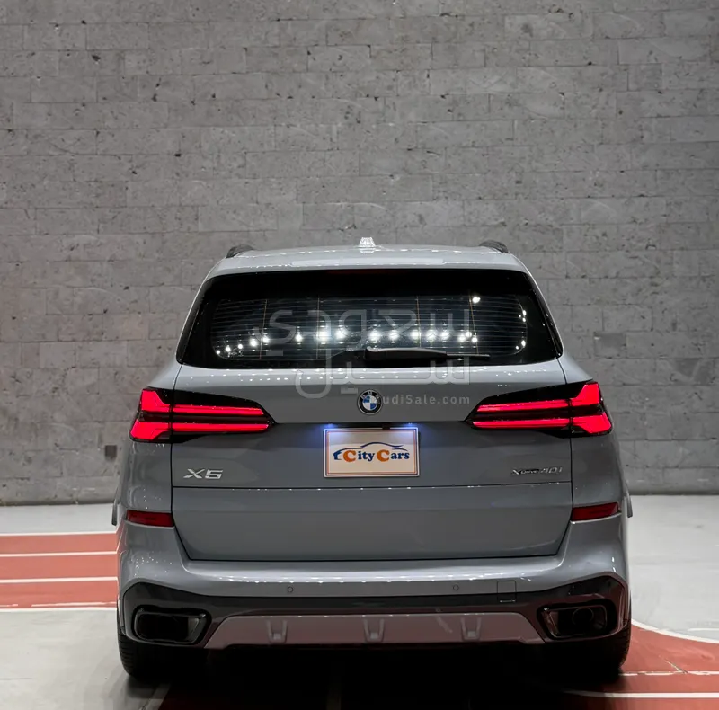 2024 بي ام دبليو الفئة اكس 5