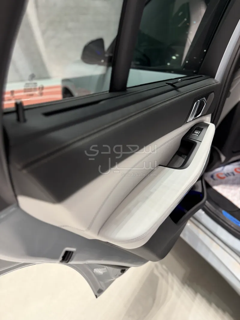 2024 بي ام دبليو الفئة اكس 5