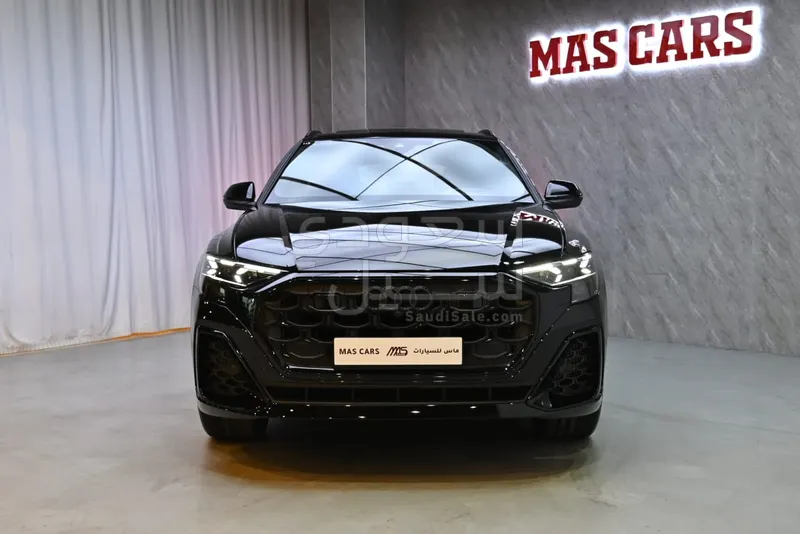 2026 اودي كيو 8 اس لاين