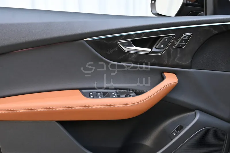 2026 اودي كيو 8 اس لاين