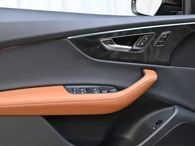 2026 اودي كيو 8 اس لاين