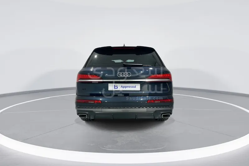 2025 اودي كيو 7 اس لاين