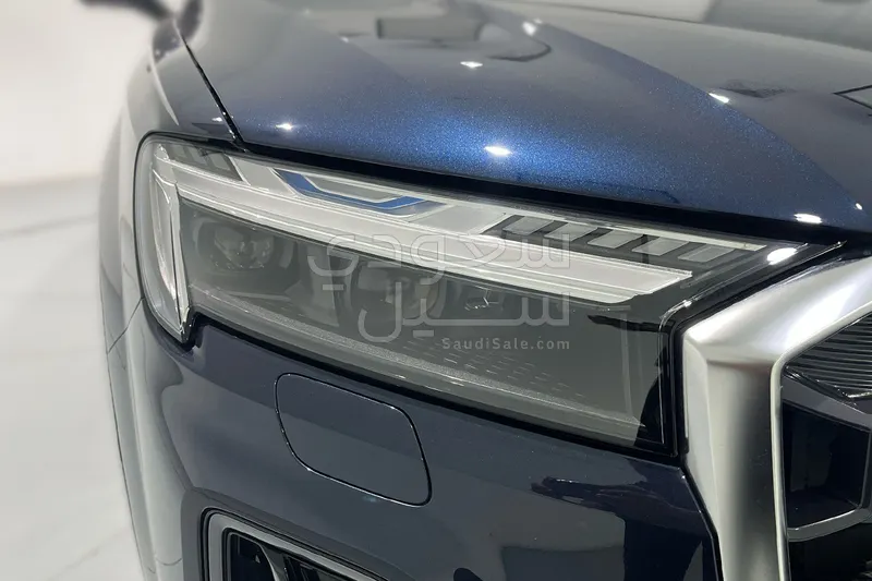 2025 اودي كيو 7 اس لاين