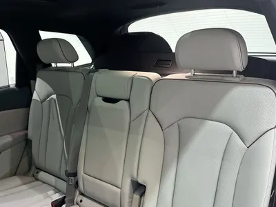 2025 اودي كيو 7 اس لاين