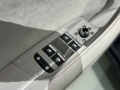 2025 اودي كيو 7 اس لاين