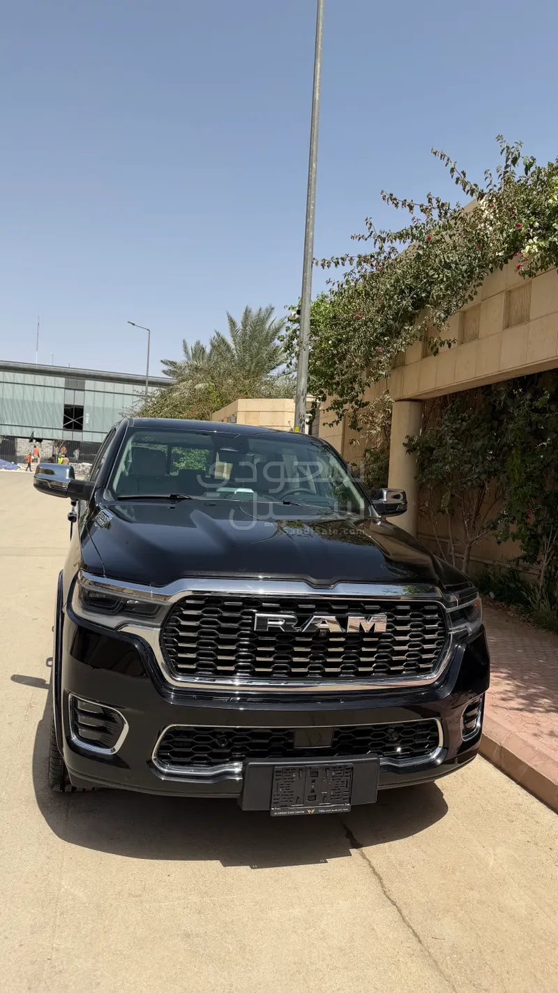 2025 دودج رام 1500 ليمتد