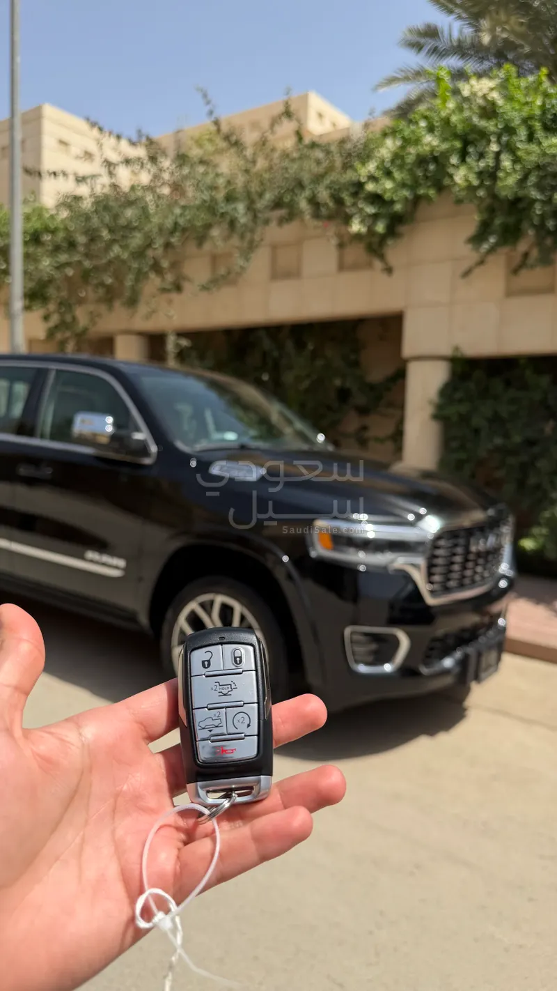 2025 دودج رام 1500 ليمتد