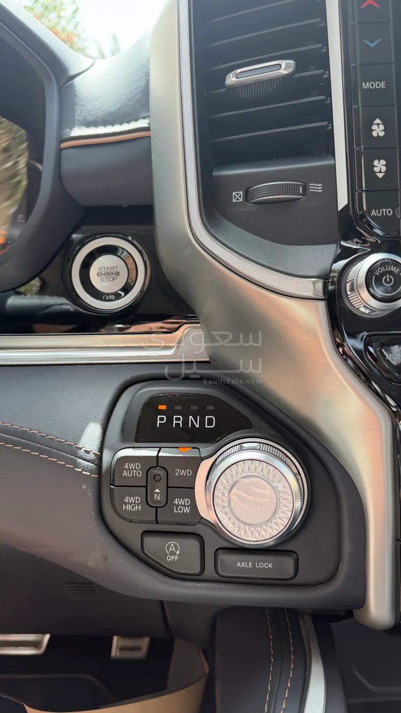 2025 دودج رام 1500 ليمتد