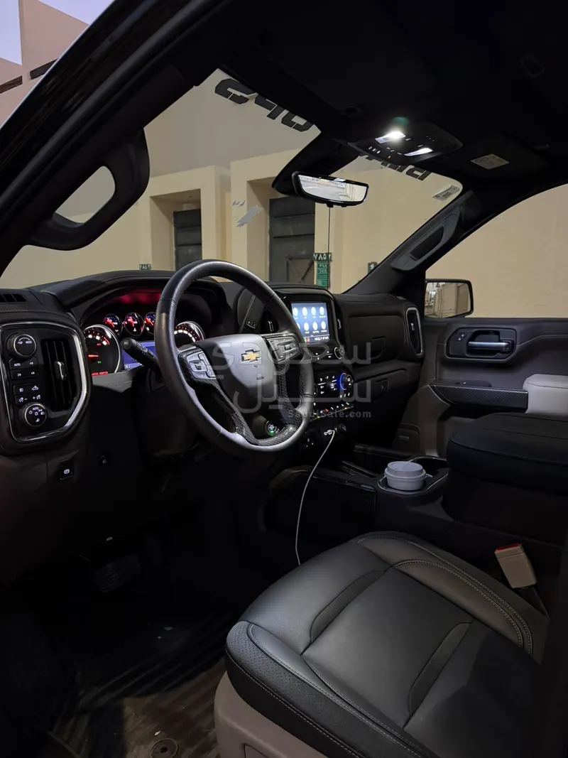 2021 شفروليه سلفرادو بلاك اوبس