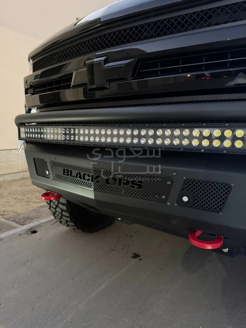 2021 شفروليه سلفرادو بلاك اوبس