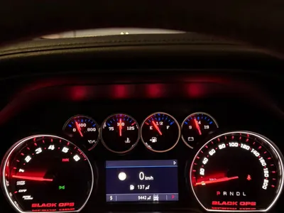 2021 شفروليه سلفرادو بلاك اوبس