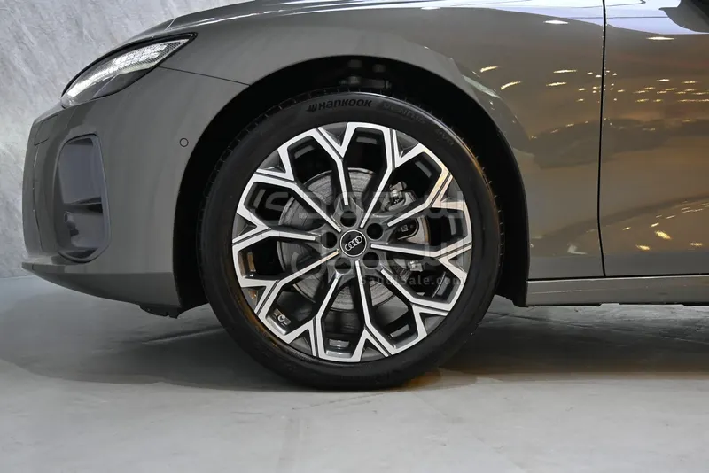 2026 اودي اي 6 35 تي اف اس اي