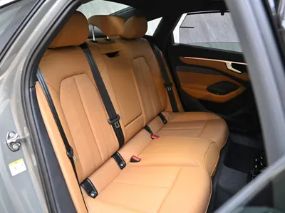 2026 اودي اي 6 35 تي اف اس اي