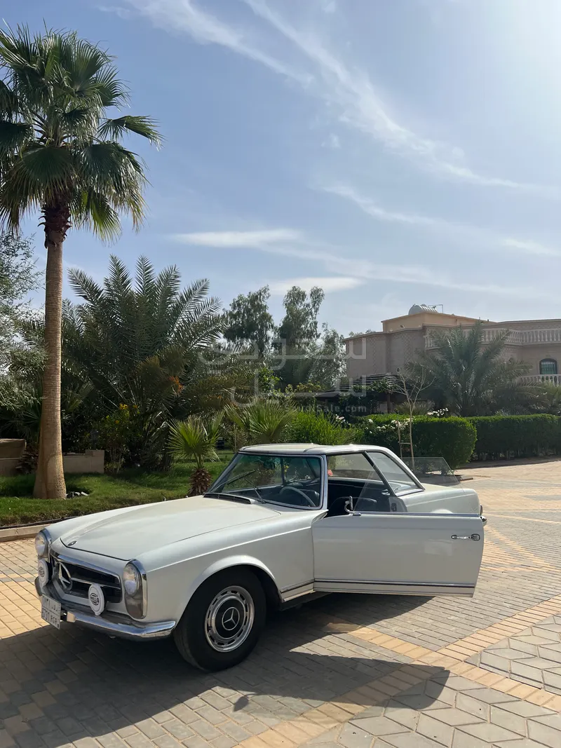 1965 مرسيدس - بنز إس إل 230