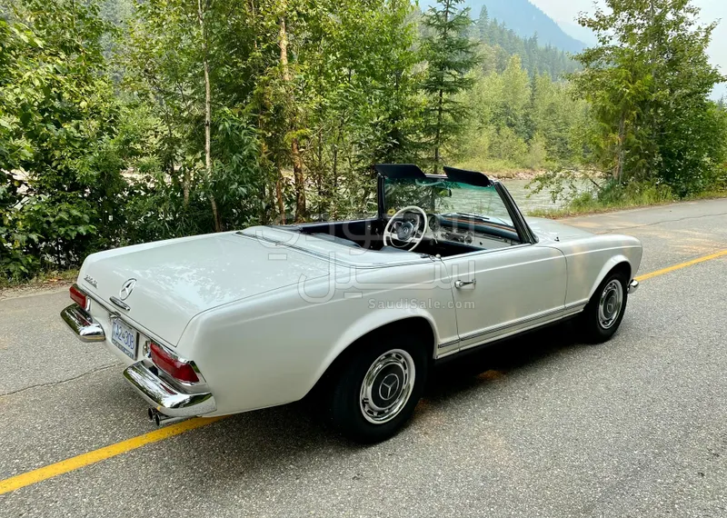 1965 مرسيدس - بنز إس إل 230