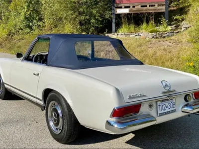 1965 مرسيدس - بنز إس إل 230