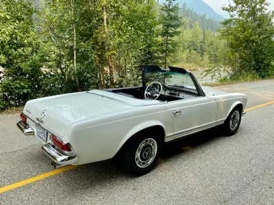 1965 مرسيدس - بنز إس إل 230