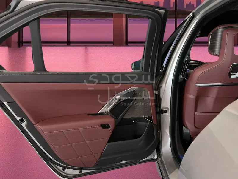 2026 بي ام دبليو الفئة السابعة 735أي