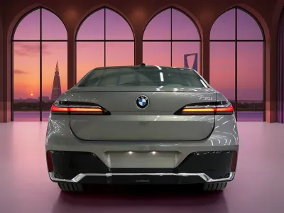 2026 بي ام دبليو الفئة السابعة 735أي