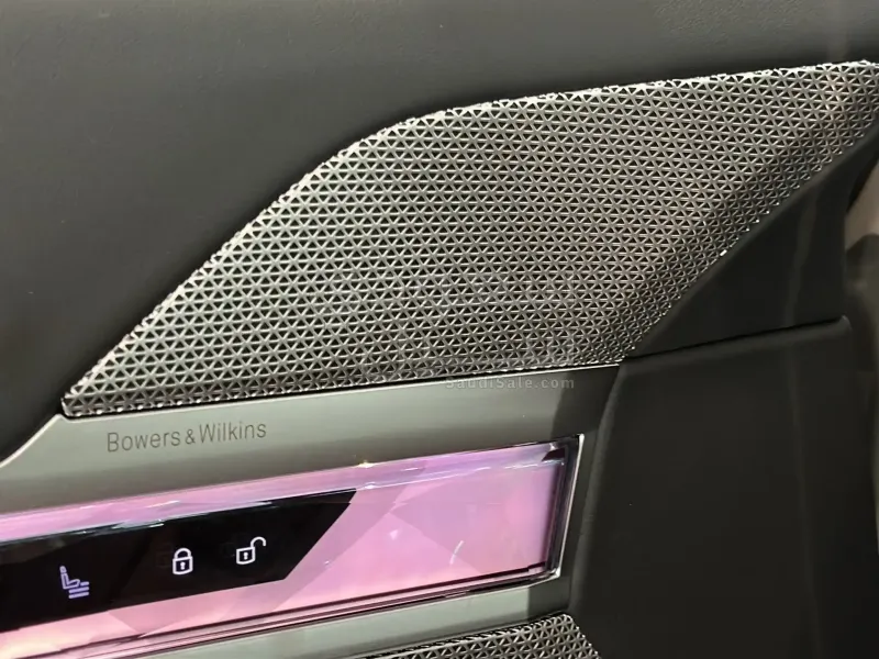 2026 بي ام دبليو الفئة السابعة 735أي