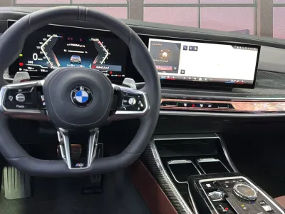 2026 بي ام دبليو الفئة السابعة 740أي