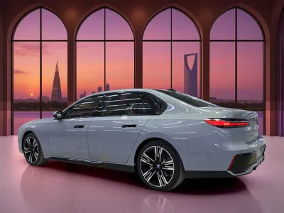 2026 بي ام دبليو الفئة السابعة 740أي