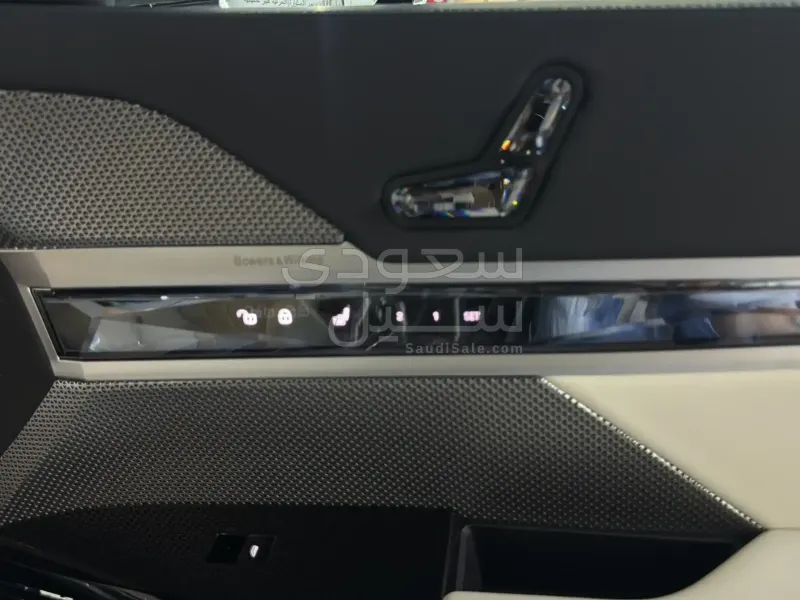 2026 بي ام دبليو الفئة السابعة 735أي