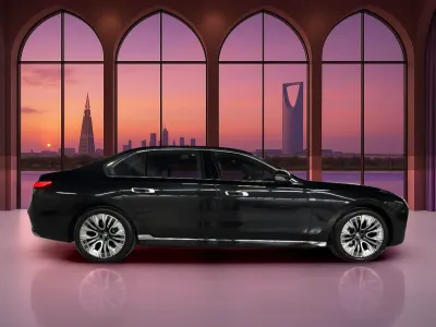 2026 بي ام دبليو الفئة السابعة 735أي