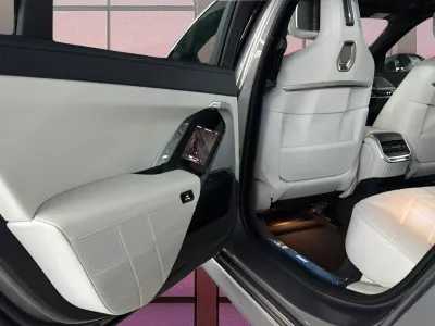 2026 بي ام دبليو الفئة السابعة 735أي