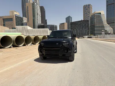 2023 لاند روفر ديفيندر 90