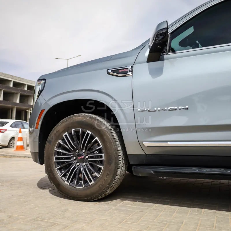 2025 جي ام سي يوكون اليفيشن