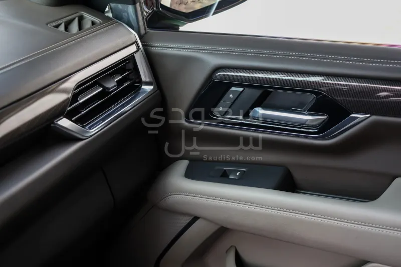 2025 جي ام سي يوكون اليفيشن