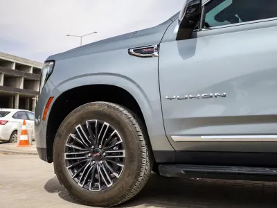 2025 جي ام سي يوكون اليفيشن