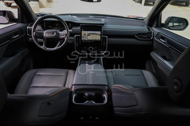 2024 جي ام سي اكاديا دينالي