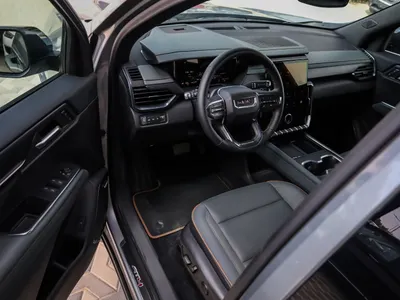 2024 جي ام سي اكاديا دينالي