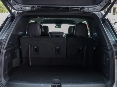 2024 جي ام سي اكاديا دينالي