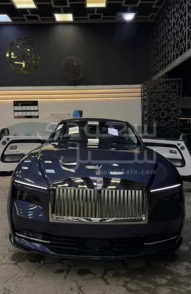 2025 رولز رويس سبيكتر