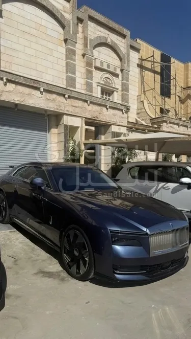 2025 رولز رويس سبيكتر